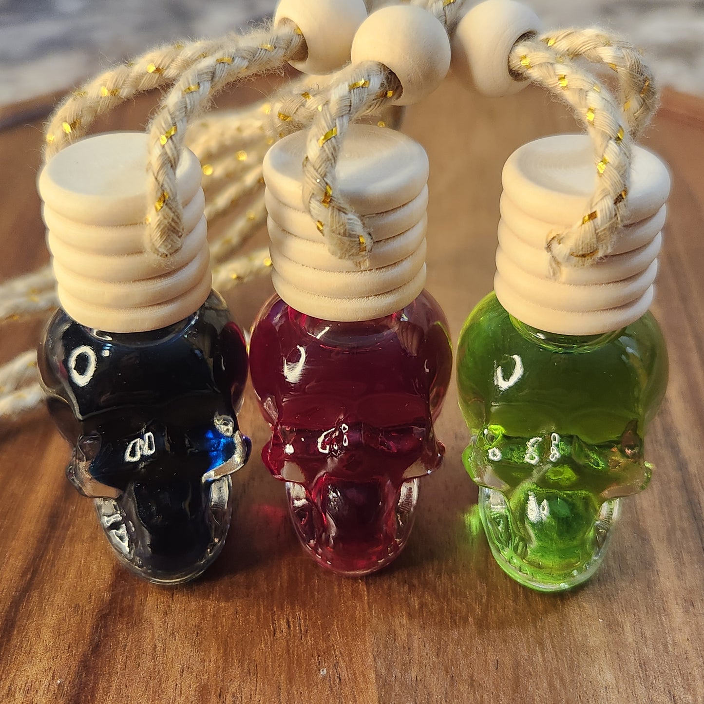 Hanging Skull Car Diffuser